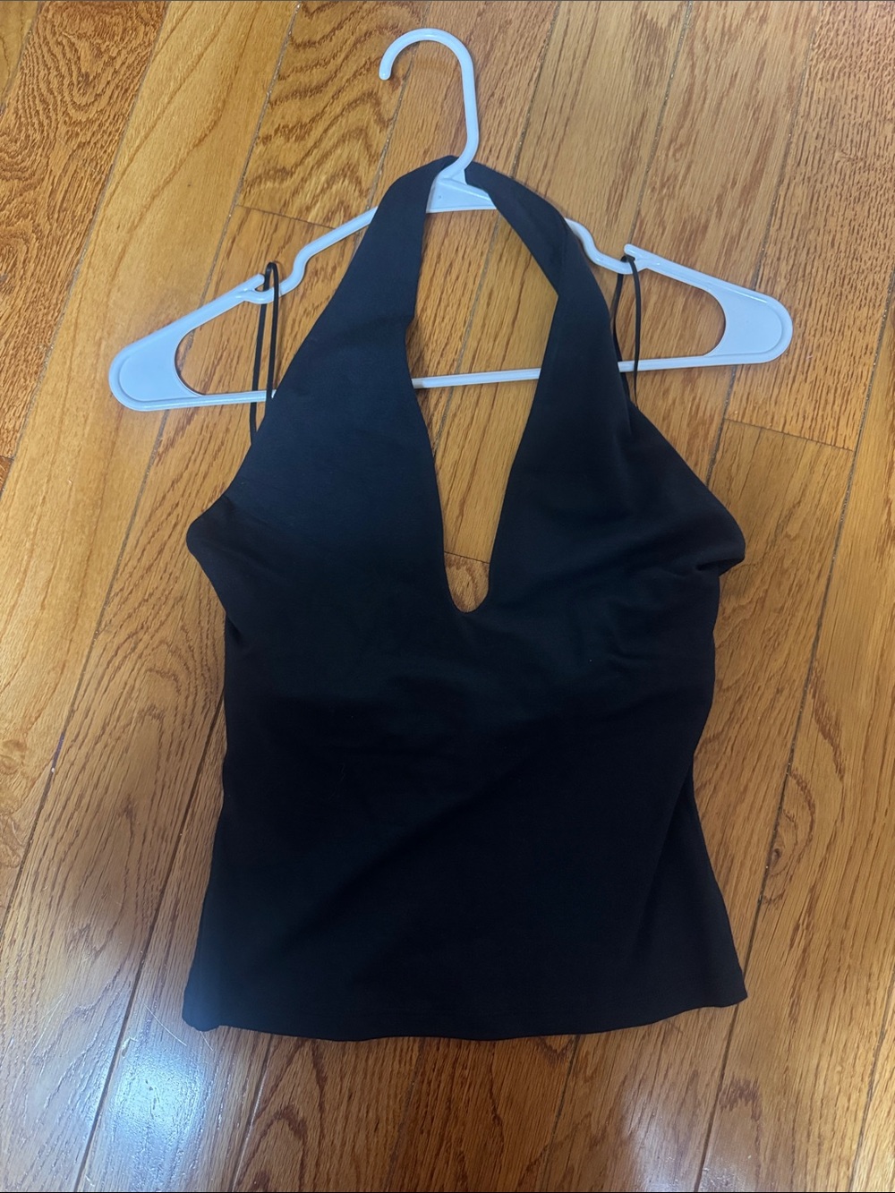 Skims Smooth Layers Halter Neck Camisole - Picture 2 of 4